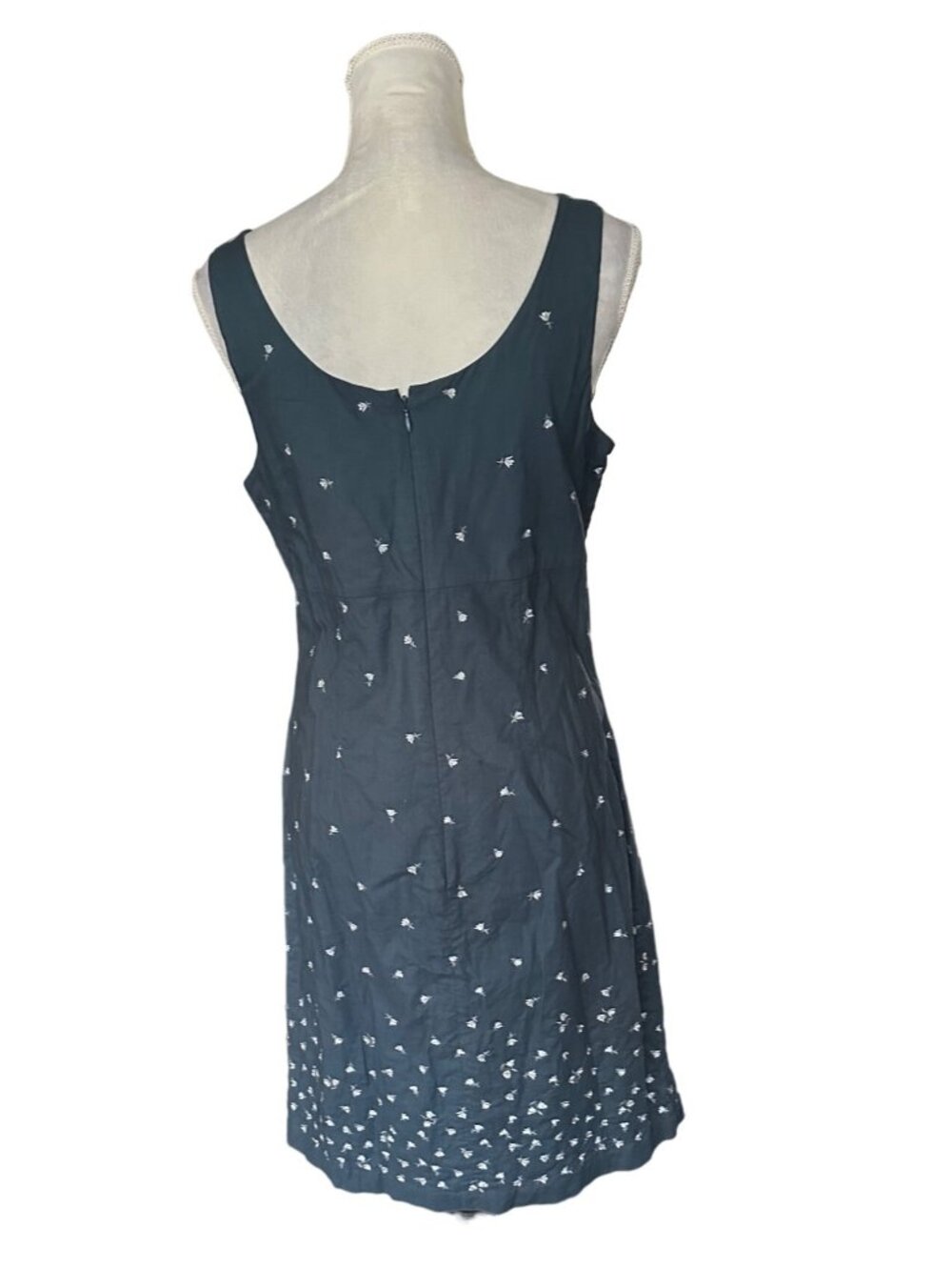 .Crew Navy Sleeveless Dress Size 10 Embroidered Polka Dot Shift Lined Zip Back - Picture 2 of 9
